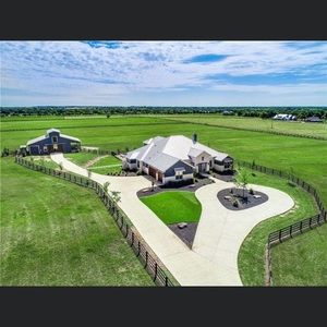 Meet your Posher, Curtis